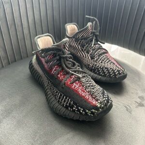 Adidas Yeezy Boost 350 V2 Yecheil Non-Reflective Great condition  Size 4